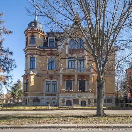 Goethe Palais Am Grossen Garten, Arbeitsplatz, Ruhig, Max 6p, Smart-tv, Eigener Parkplatz *