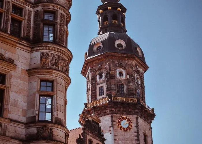 Apartamento Goethe Palais Am Grossen Garten, Arbeitsplatz, Ruhig, Max 6p, Smart-tv, Eigener Parkplatz *