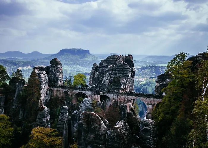 Goethe Palais Am Grossen Garten, Arbeitsplatz, Ruhig, Max 6p, Smart-tv, Eigener Parkplatz Apartamento *