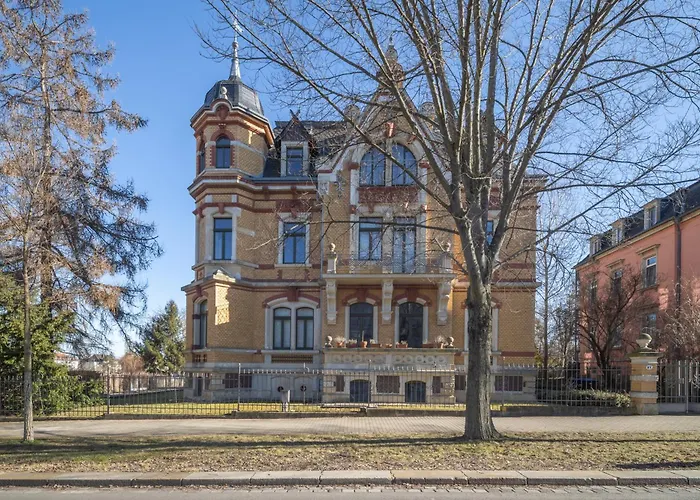 Goethe Palais Am Grossen Garten, Arbeitsplatz, Ruhig, Max 6p, Smart-tv, Eigener Parkplatz *